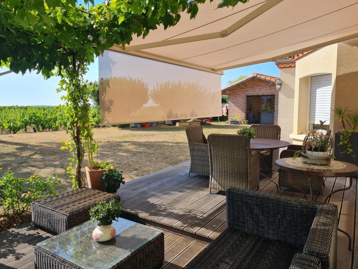 Entre Loire Et Vignobles Bed & Breakfast Lire Exterior photo